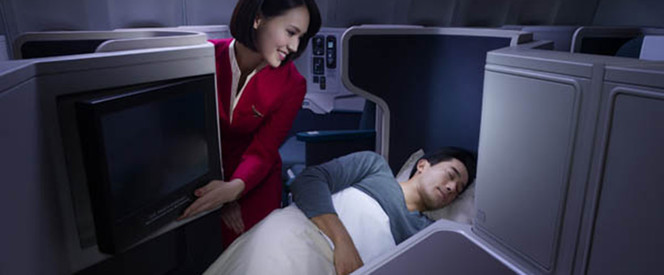 Offer to Hanoi in Business Class with Cathay Pacific